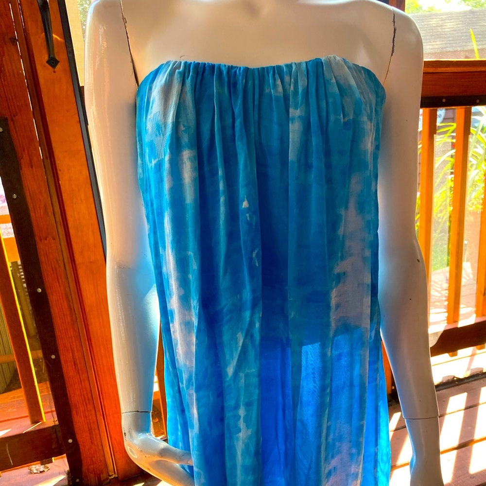 Alice and Olivia marble blue dress